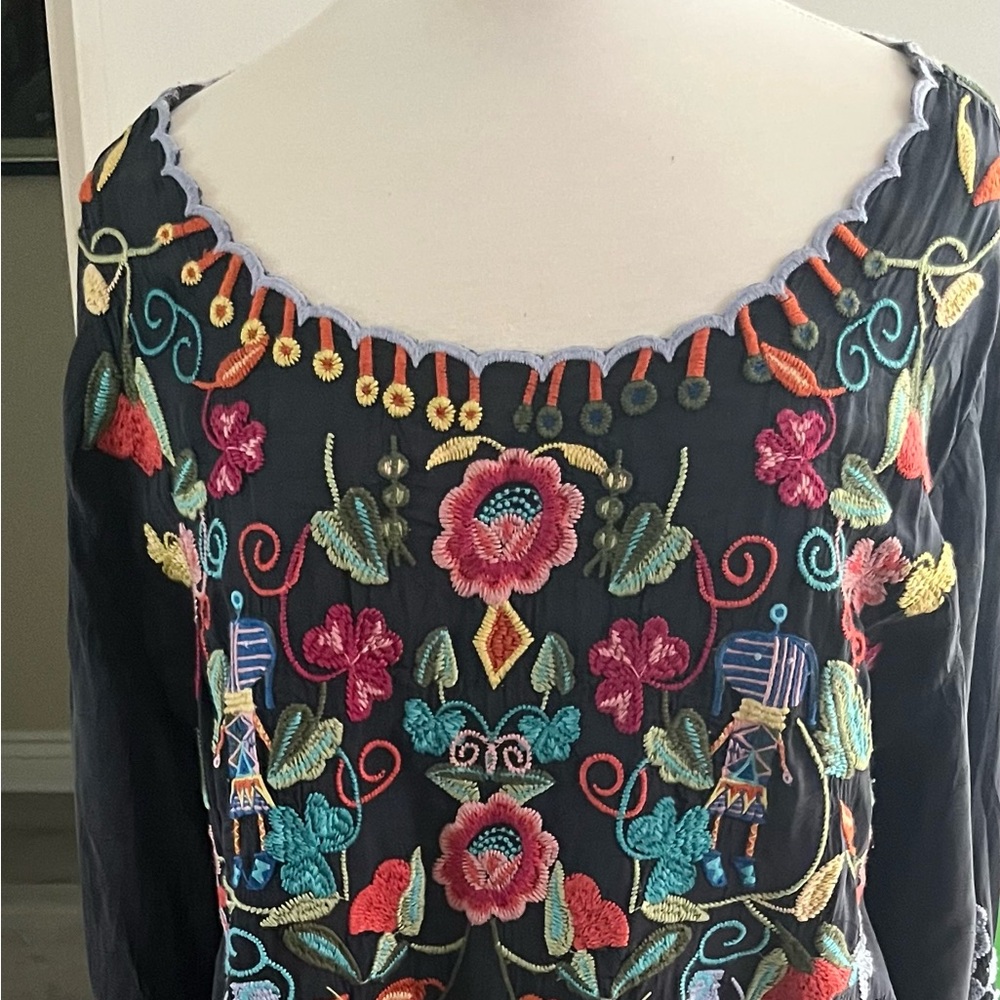 Johnny Was Black Long Sleeve Embroidered Floral Tunic
